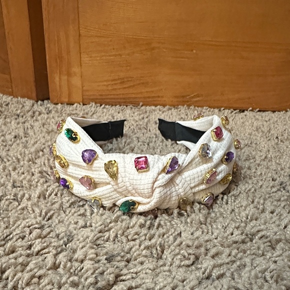 Accessories - Embellished Knotted Cream Headband with Multicolor Gem Accents